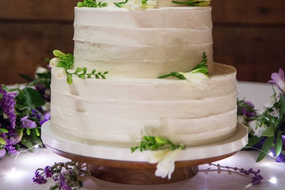 Rustic Frosted Wedding Cake with fresh flowers by Let's Do Cake.  Red velvet cake with cream cheese filling and Italian Meringue Butter Cream Frosting. 6