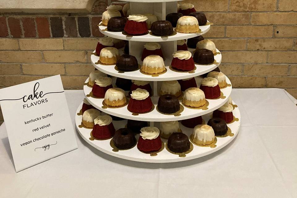 Mini Bundt Tiered Display