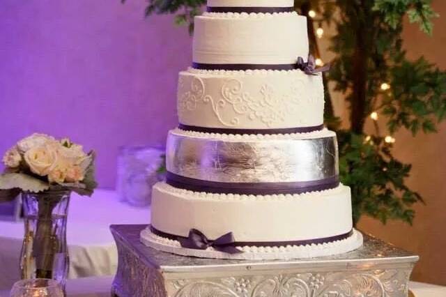 Tiered cake