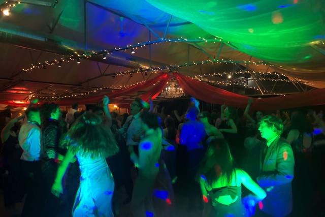 Suit & Tie DJ Professionals