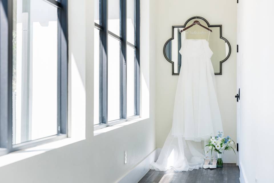 Wedding dress