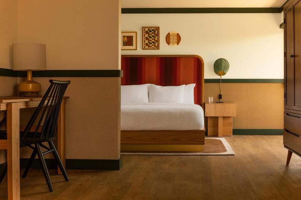 King suite