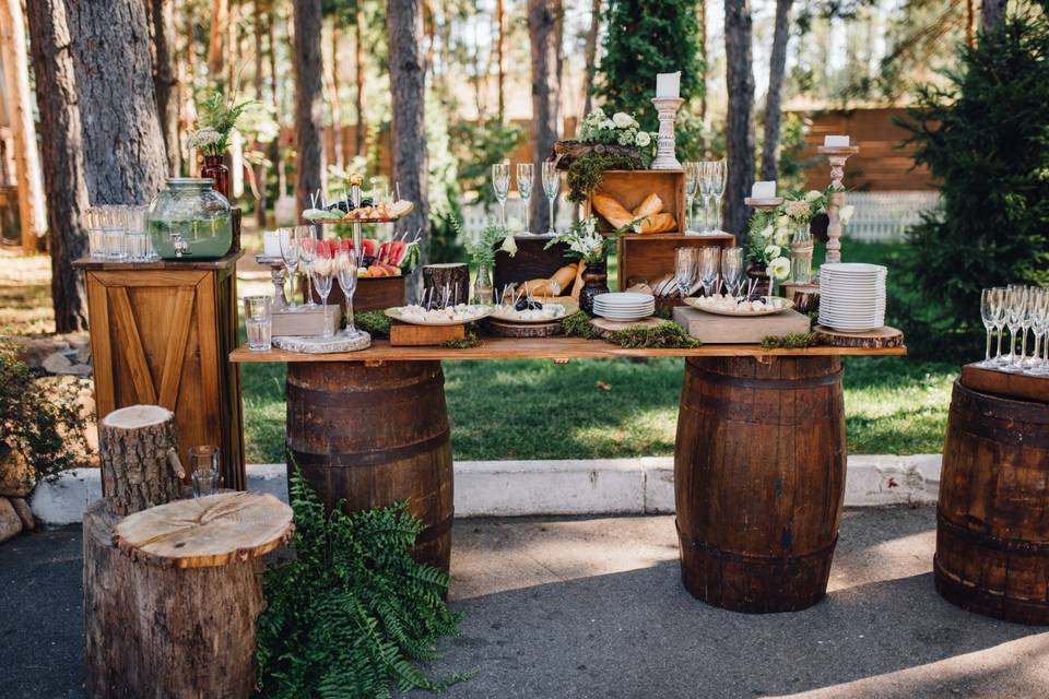Welcome beverage table