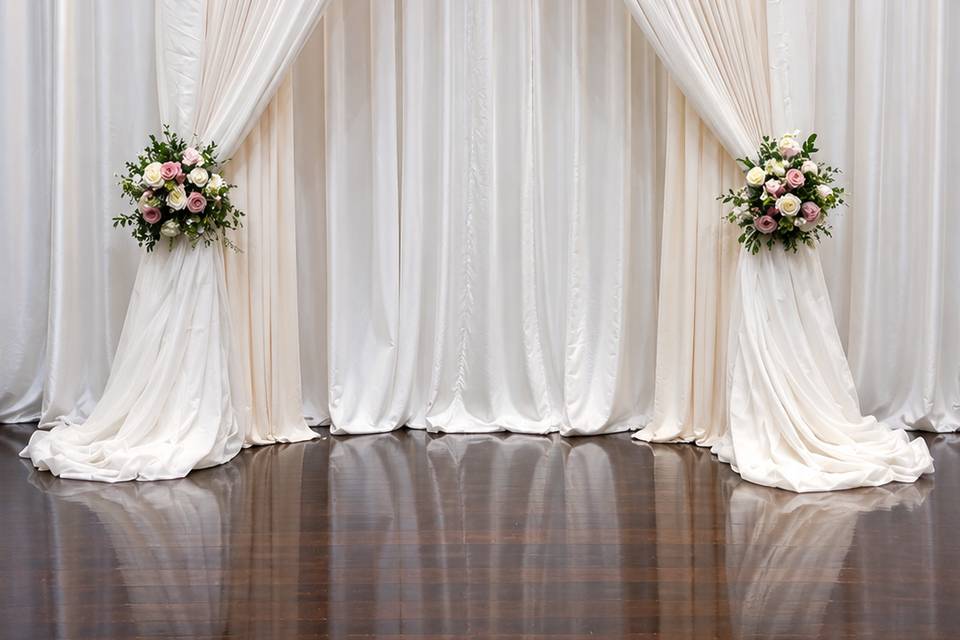 Pipe and drape