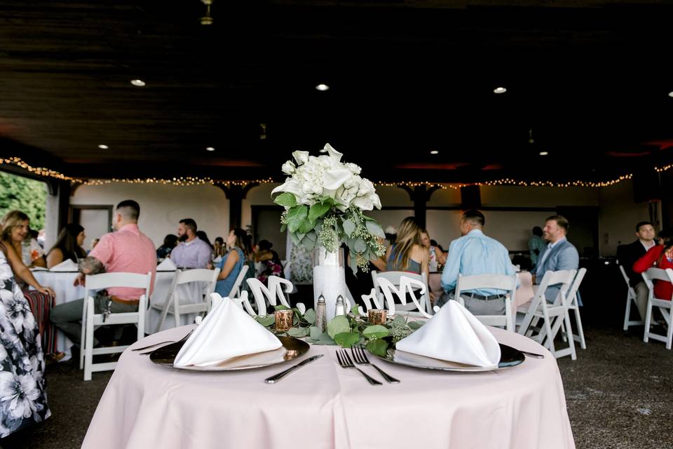 Sweetheart table