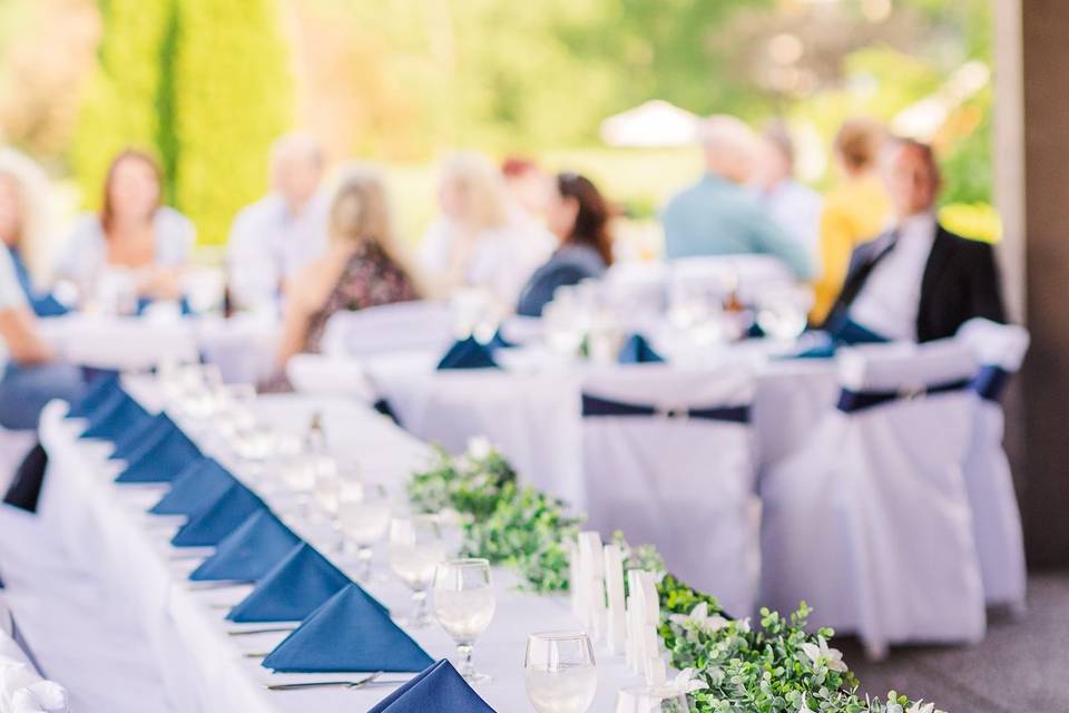 Head Table Setting