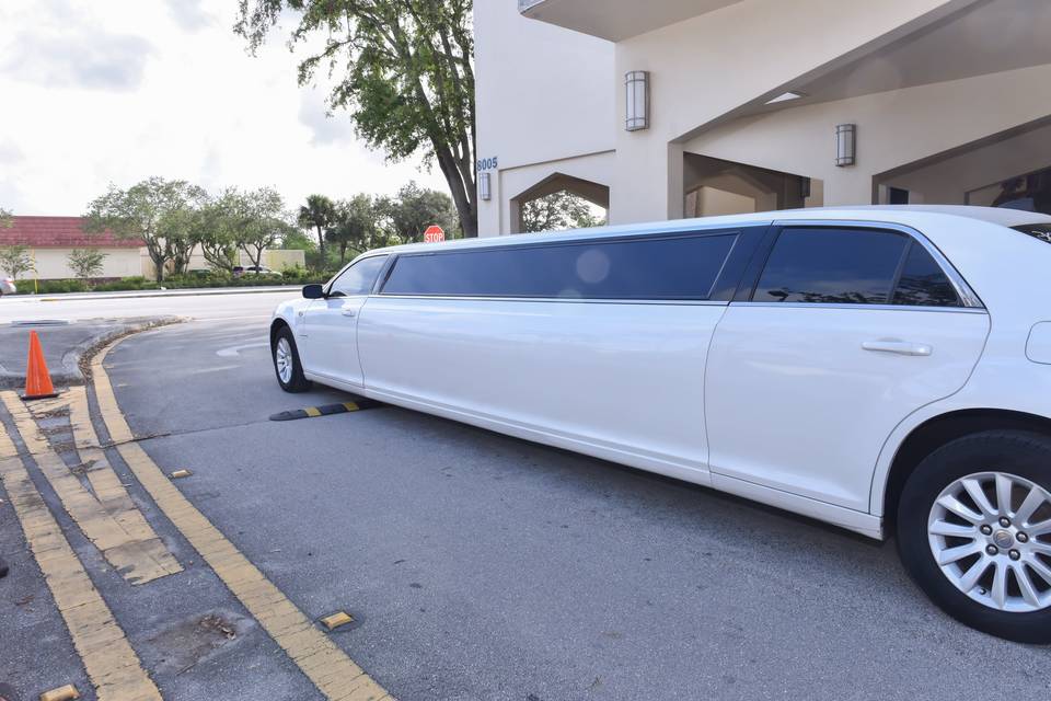 Stretch limo