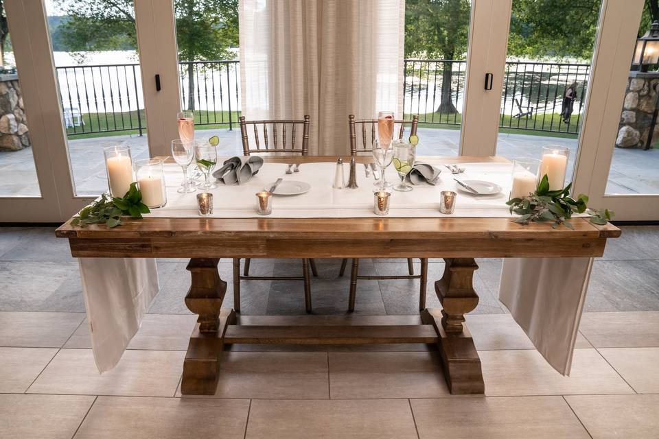 Sweetheart Table