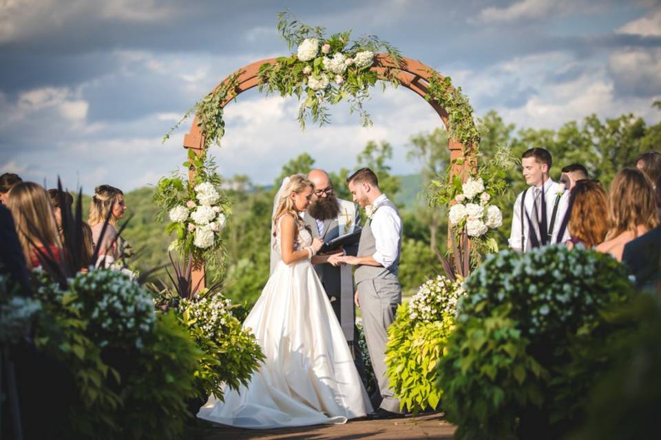 KV Texas Photo - Exchanging vows