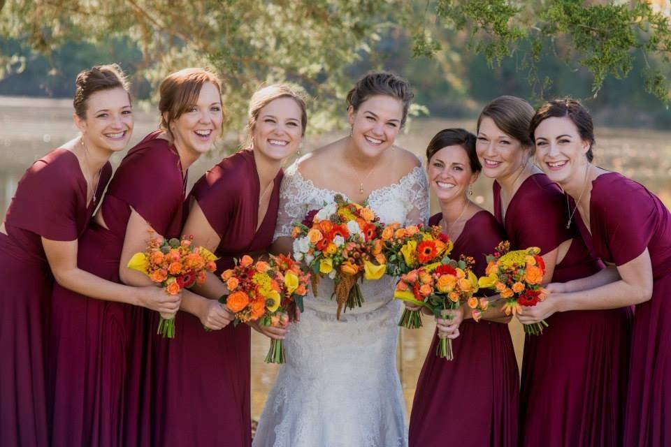 Allison Lee and bridesmaids