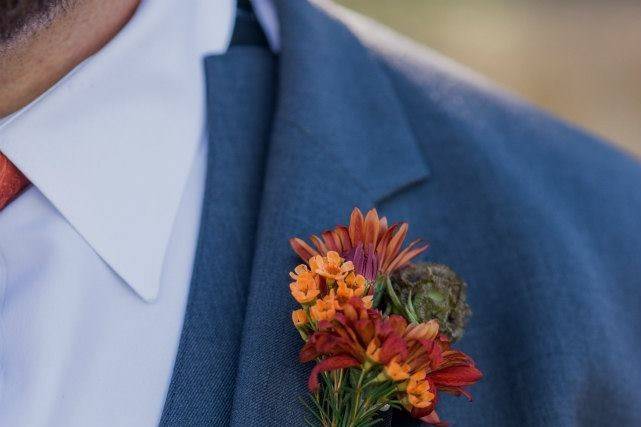 Allison Lee boutonniere