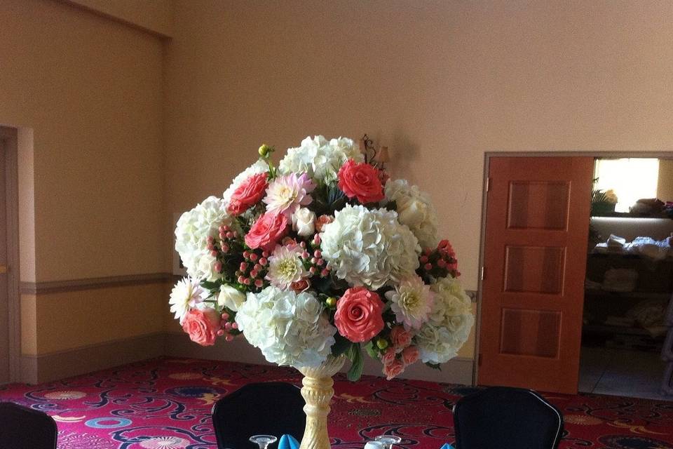 FloraWorx Tall Centerpiece