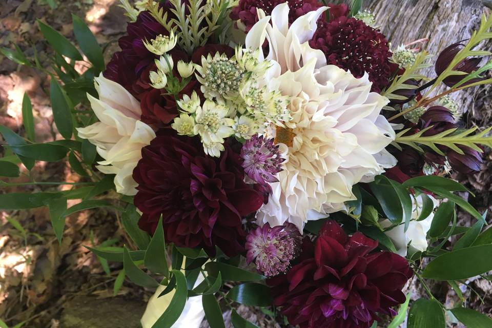 Garden roses and dahlias