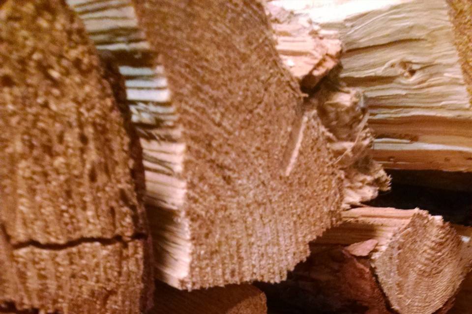 PREMIUM FIREWOOD IN WHITEFISH, MONTANA from Local Supplier