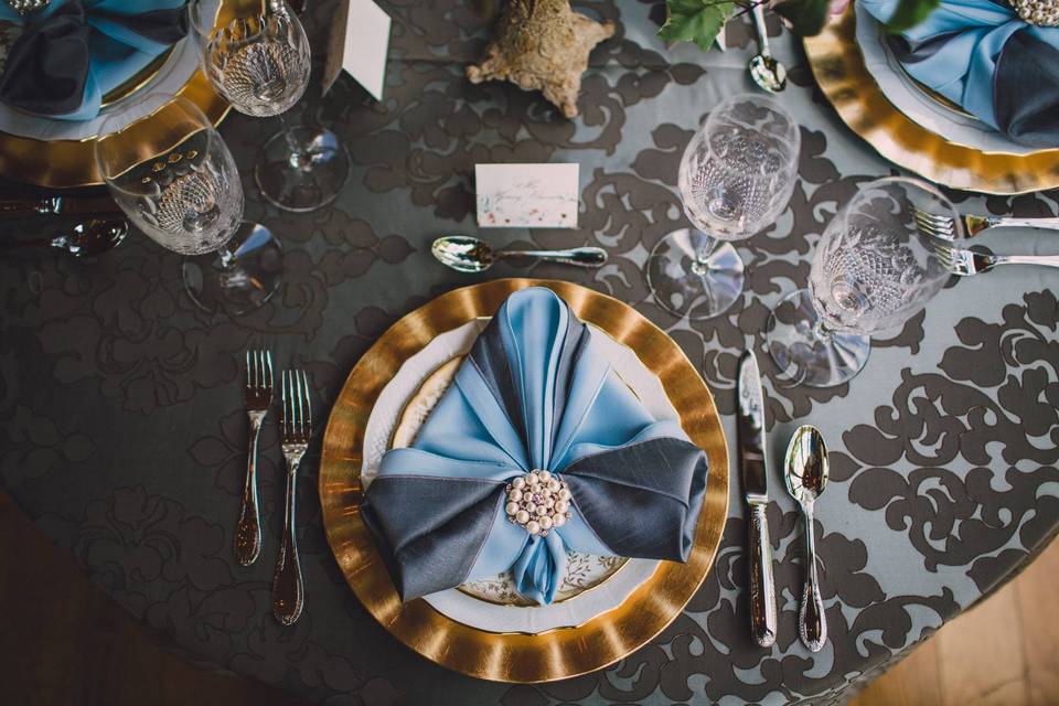 Blue table napkins