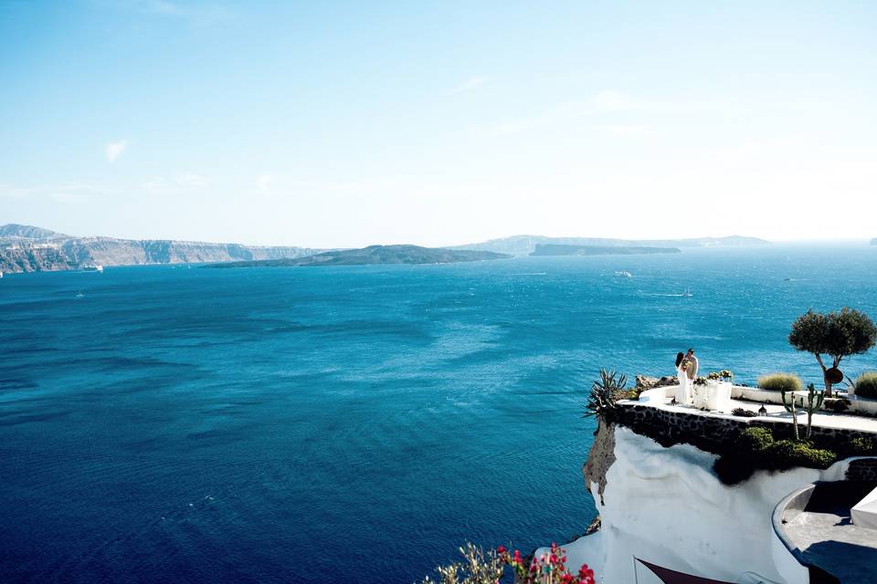 Destination Wedding Photography | Santorini, Greece