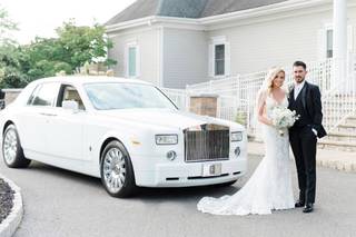 DJ's Limousine Service