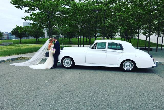 The 10 Best Wedding Limos in Central Jersey - WeddingWire