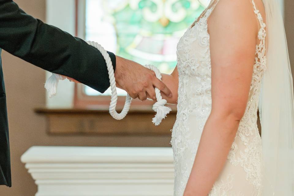 Hand fasting ceremony