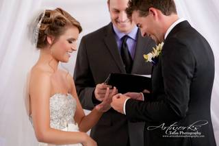 Custom weddings by Reverend Jay Howell