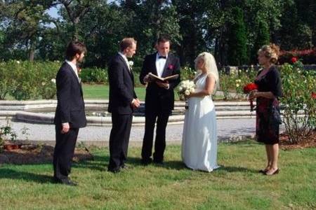 Custom weddings by Reverend Jay Howell