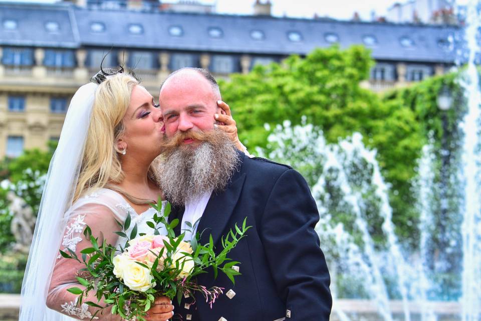 Wedding Vows In Paris