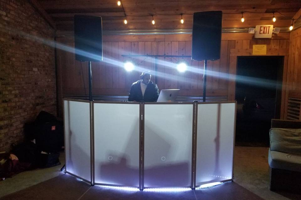 DJ Booth Lighting