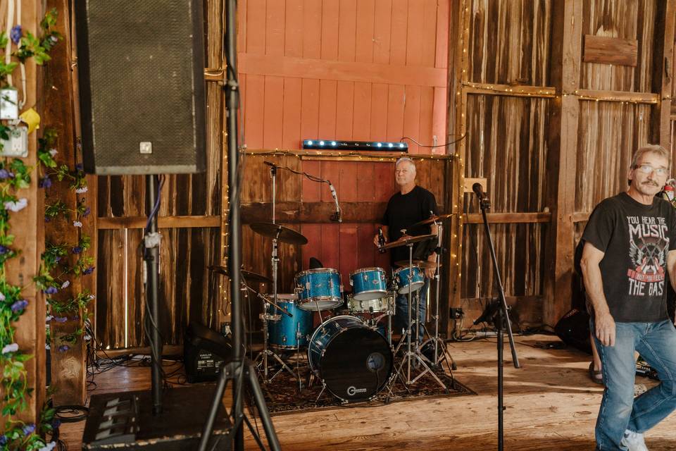 Live band in the Barn