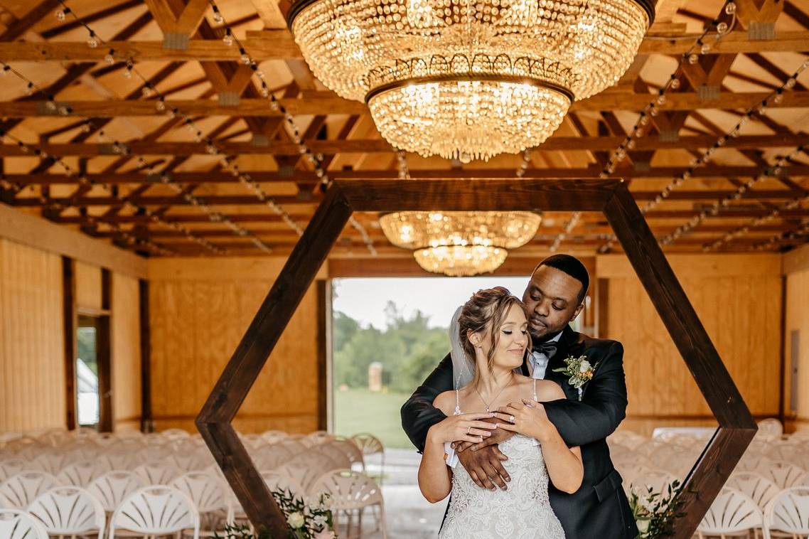The Venue at Maison du Lac Barn & Farm Weddings Pacific, MO
