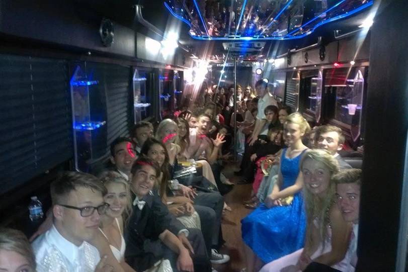 In The Scene Limousine & Partybus