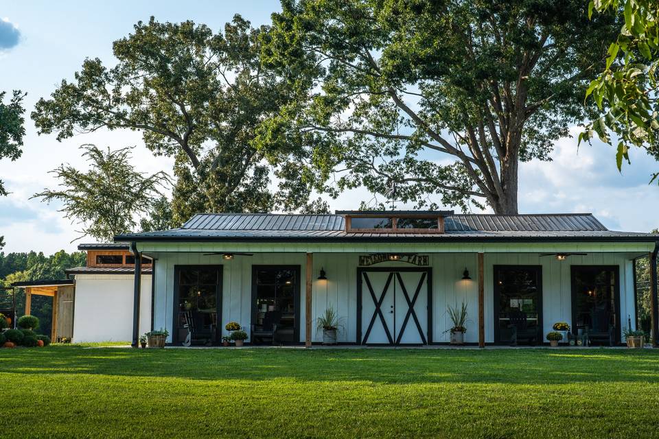 Perfect Barn for Receptions