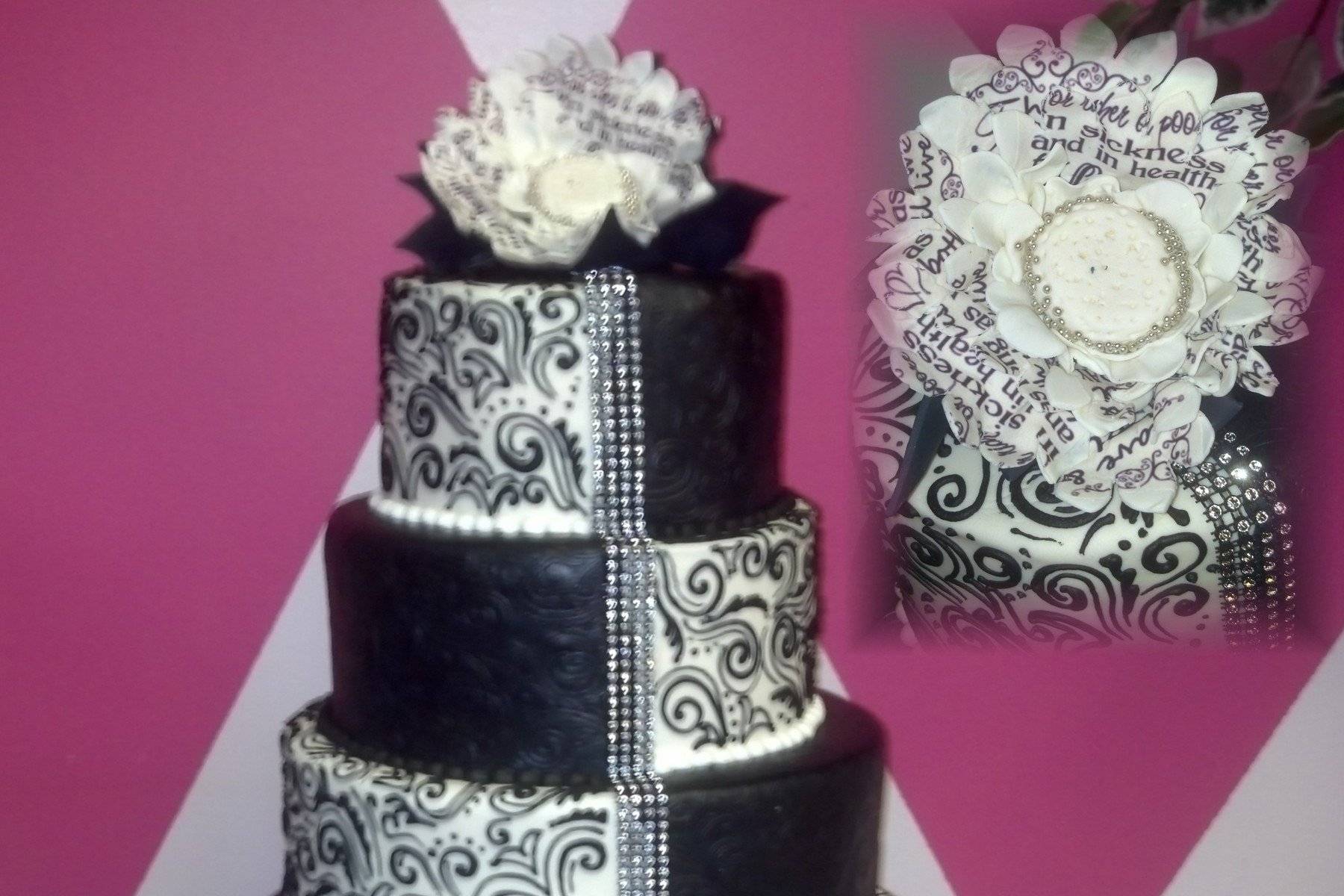 Cameo Cakes - Wedding Cakes - Wichita, KS - WeddingWire