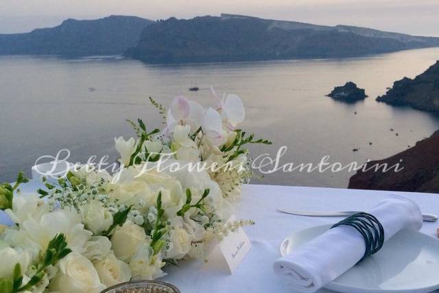 Betty Flowers Santorini