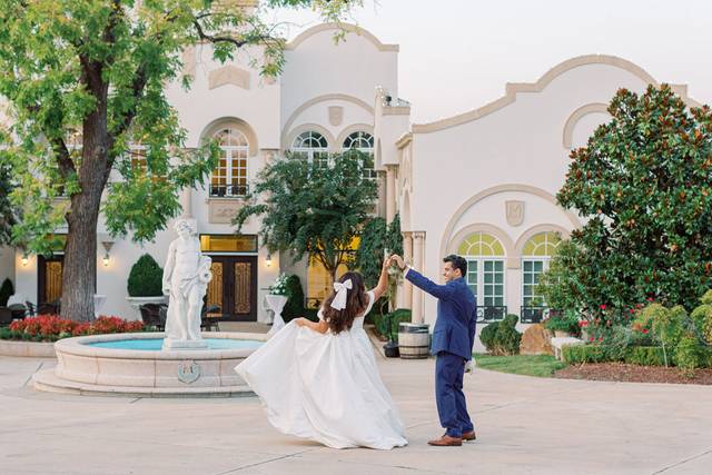 Morais Vineyards Couple