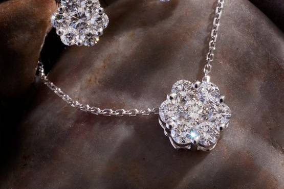 Diamond cluster earrings and pendant