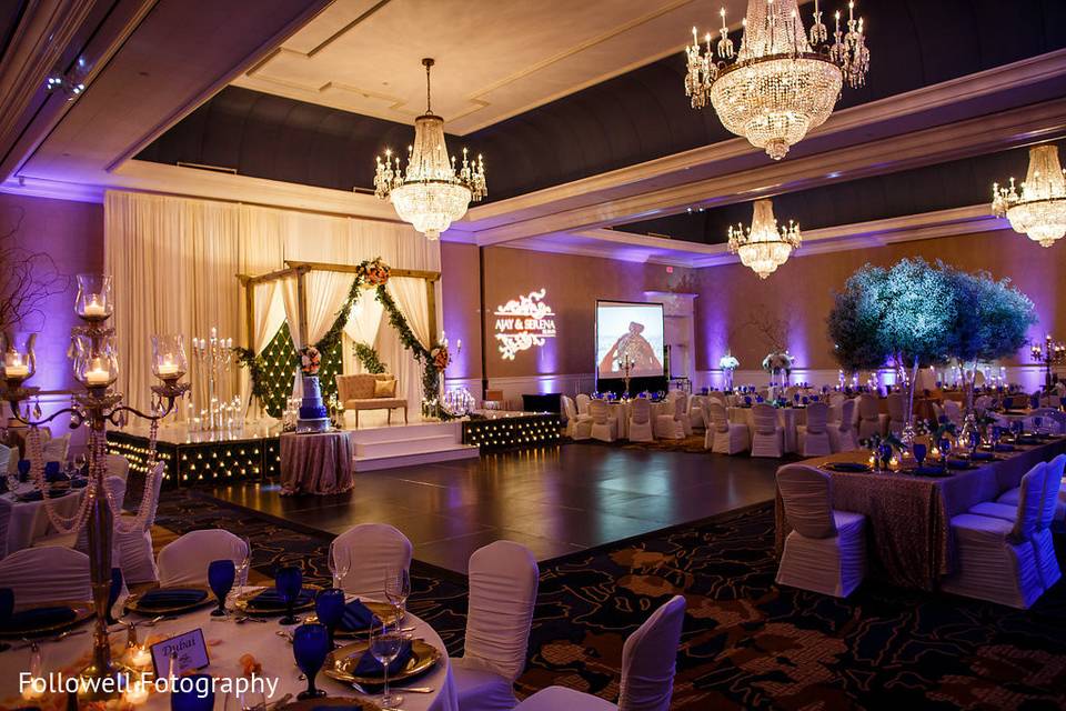 Ile de France Ballroom