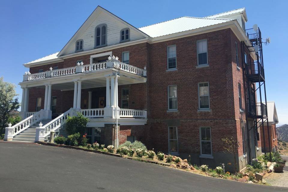 St. Mary’s Art Center