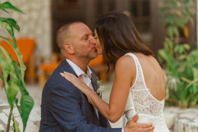 IMG Weddings