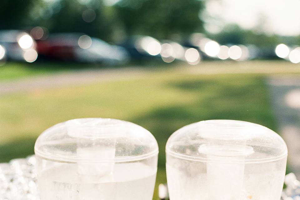 Beverage dispensers