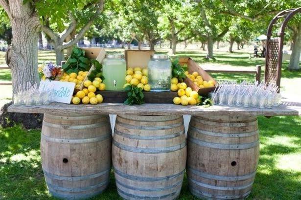 Barrels beverage table