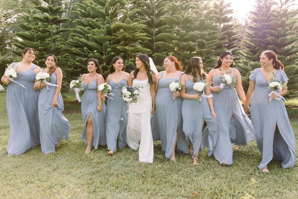 Bridesmaids in blue