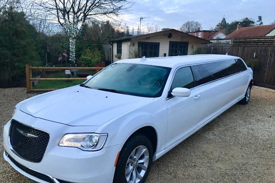 2019 white 300C Limo