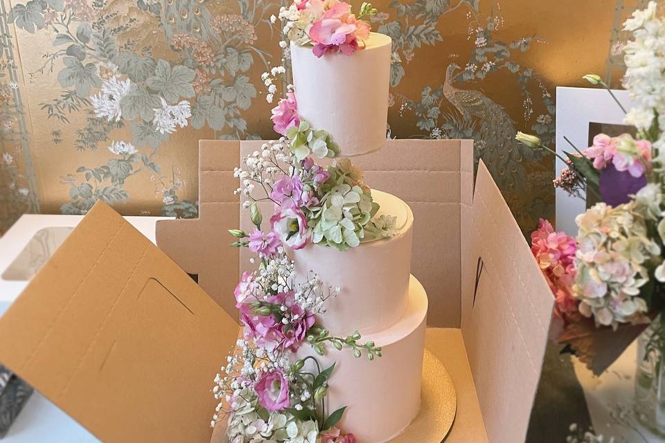 floating tiered cake