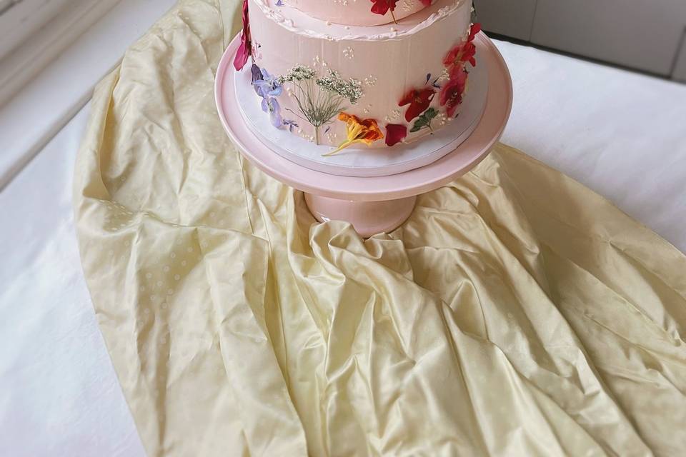 Pressed flowers tiered cake