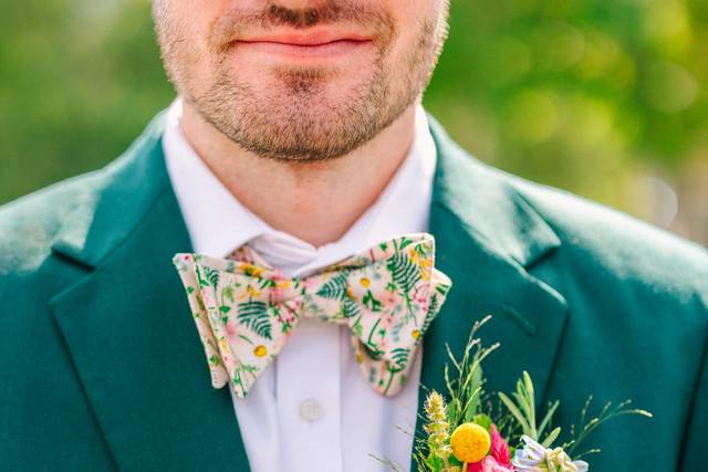 Textural Boutonniere
