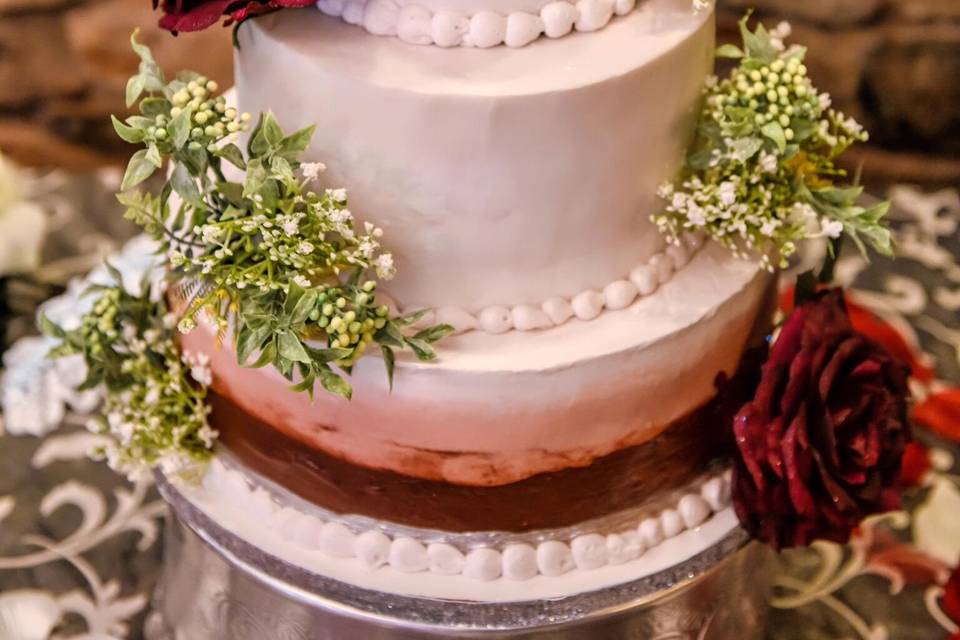 Elegant cake design