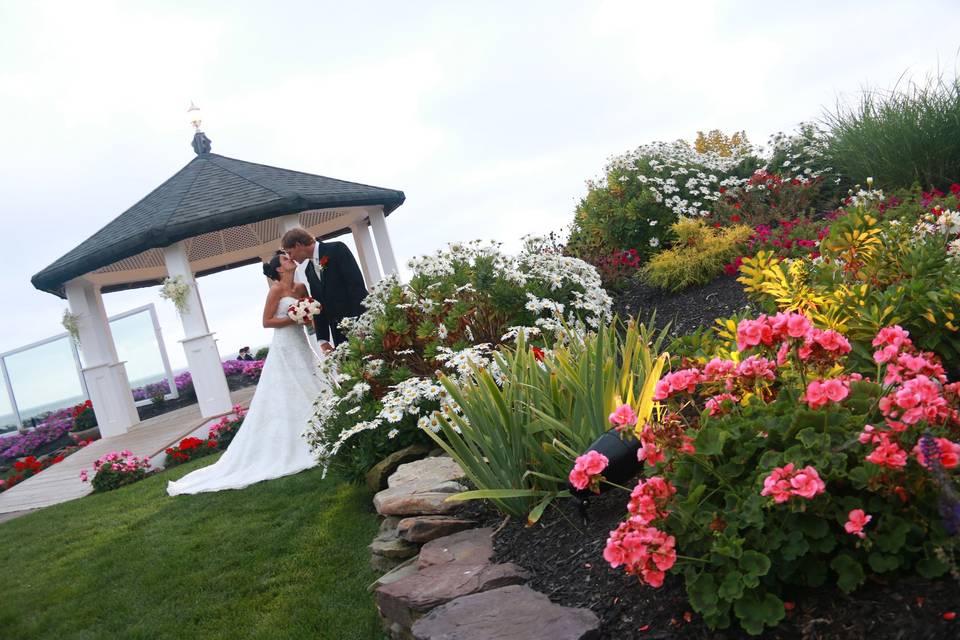 November gazebo ceremony