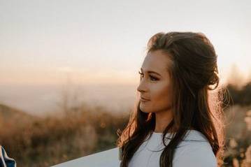 Bridal hair and makeup