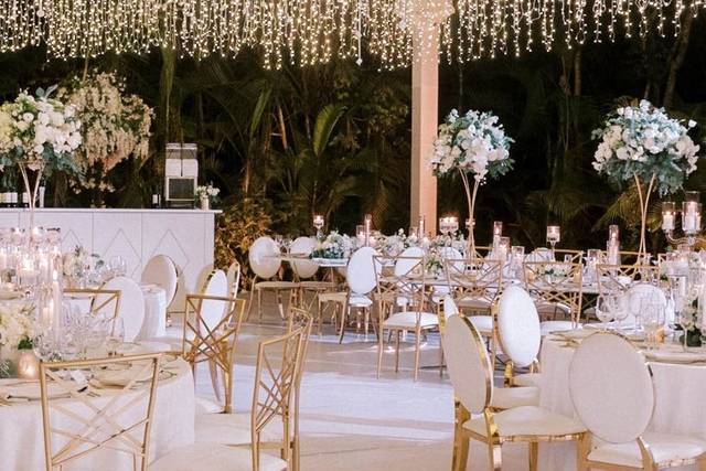 16 Stunning Garden Wedding Ideas Rooted in Romance - PartySlate