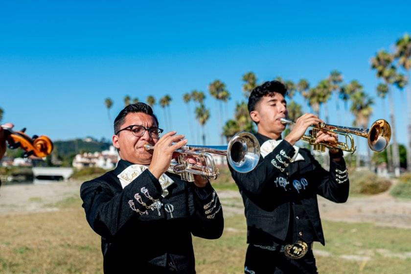 Mariachi Sol y Luna Oficial